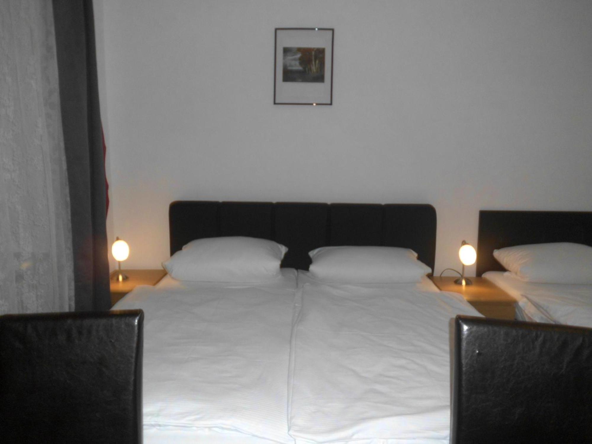Hotel-Pension Dorma Berlin Exterior foto